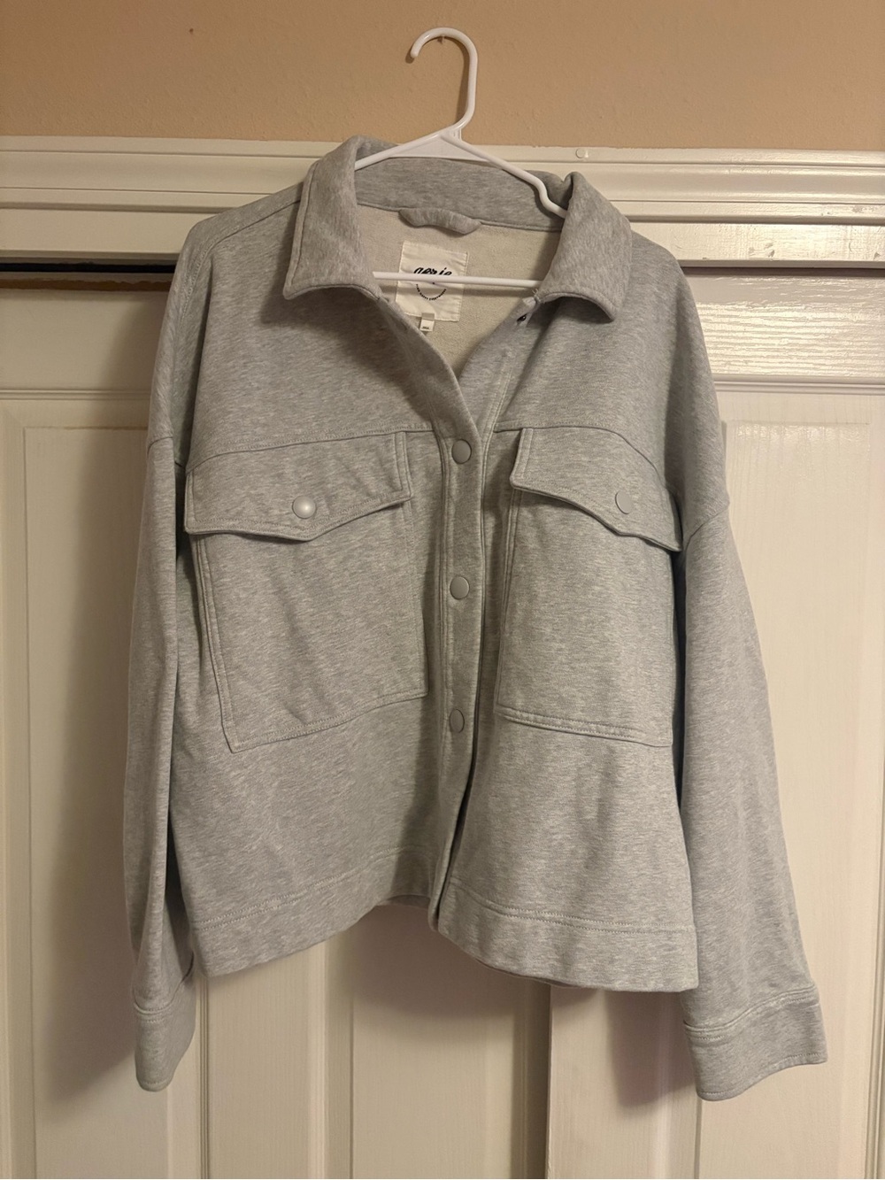 aerie Light Gray Cotton Snap-Front Utility Shacket - Picture 1 of 4